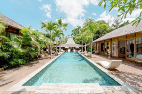 Luxury private villa 500m2 Canggu